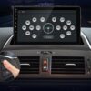 Android autórádió BMW X3-hoz magyar nyelvű navigációval, nagy érintőképernyőn.